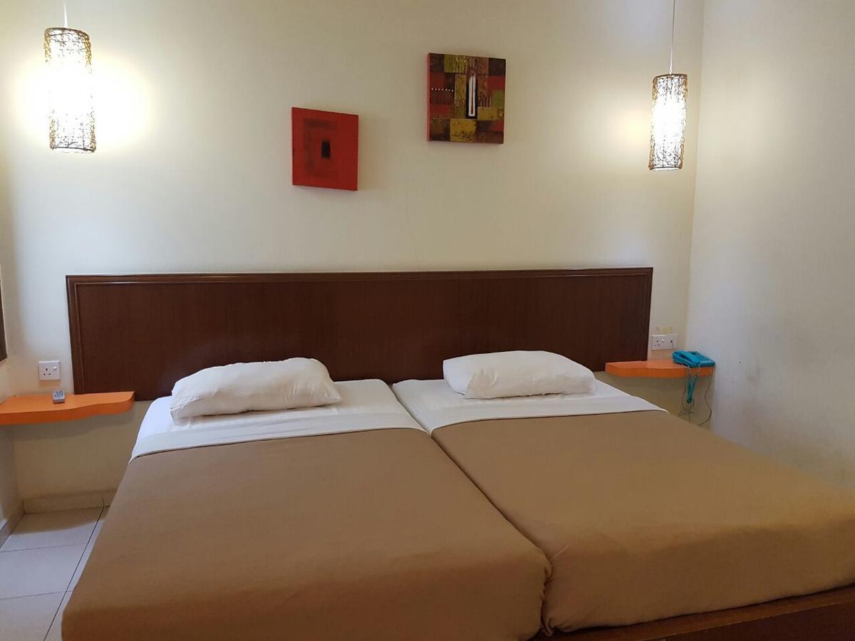 Malacca Newbridge Hotel מראה חיצוני תמונה