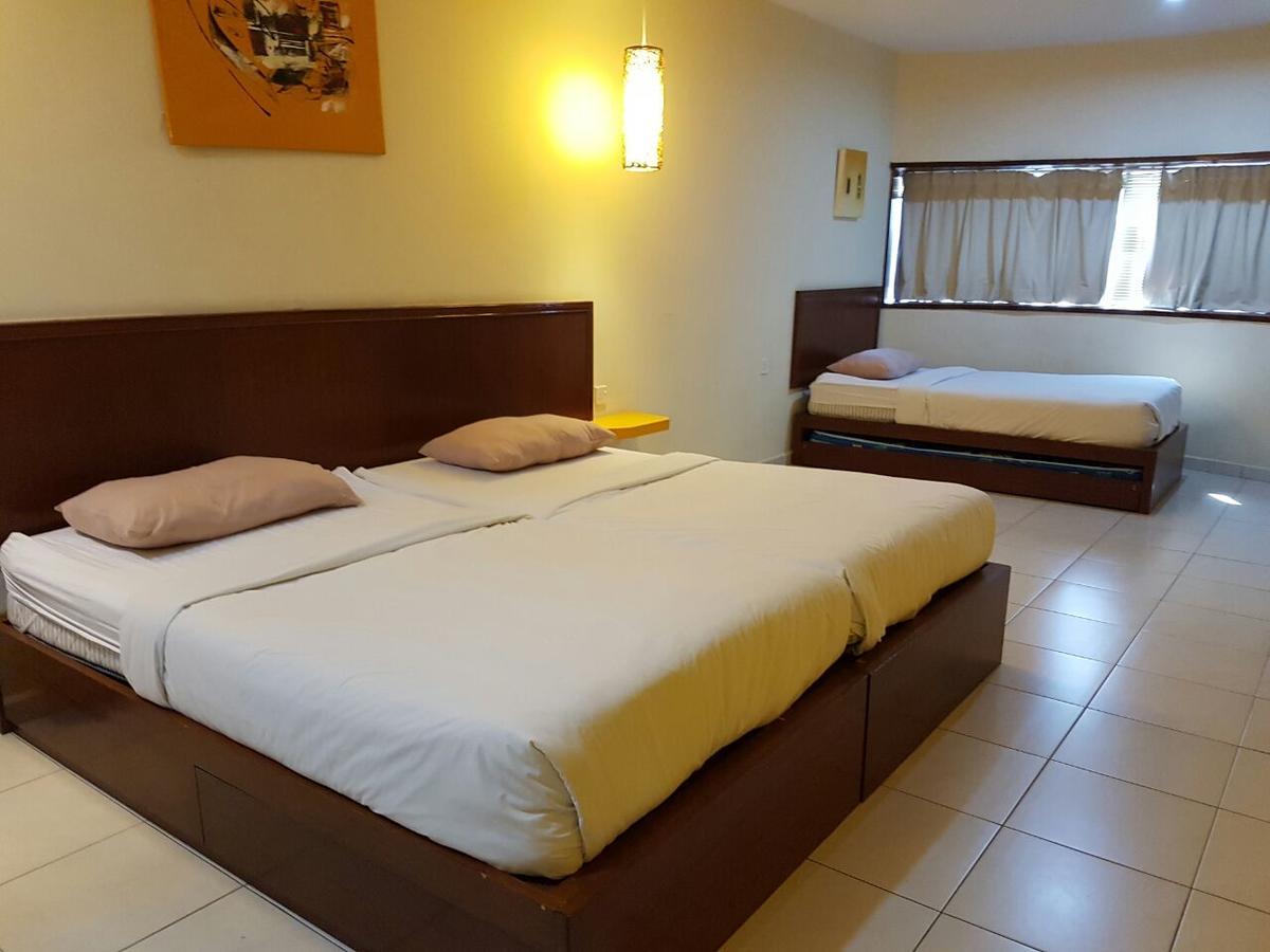 Malacca Newbridge Hotel מראה חיצוני תמונה