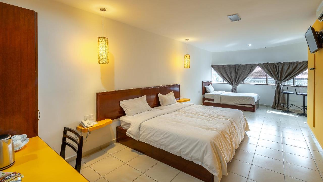 Malacca Newbridge Hotel מראה חיצוני תמונה